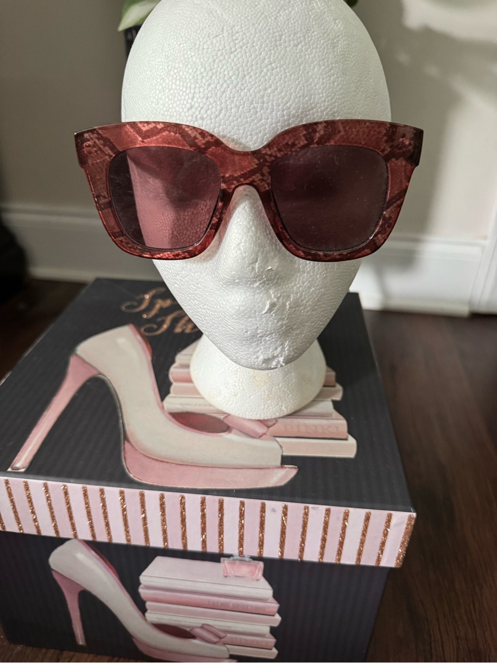 Steve Madden Oversized Red Tortoiseshell Sunglasses